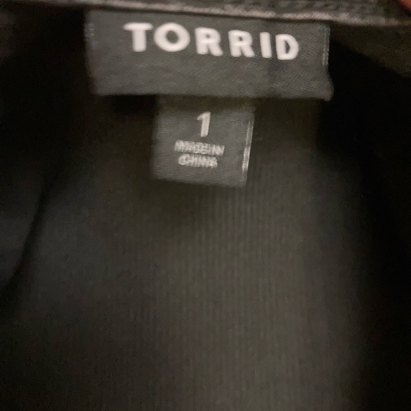 Torrid Top - Picture 4 of 6